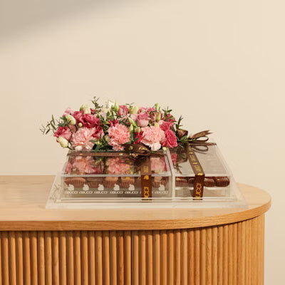 Berkeley & Lords Abucci Chocolate Box & Pink Flowers