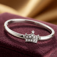 Berkeley & Lords Diamond Crown Bangle