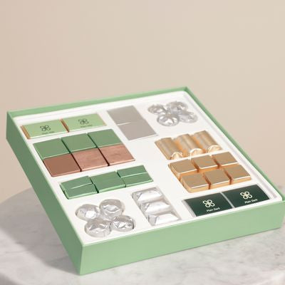 Berkeley & Lords Patchi Les Essentiels Chocolate Box (1025g)