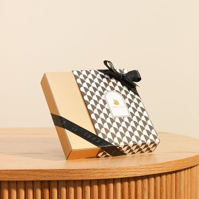 Berkeley & Lords Abucci Black and Gold Chocolates Box (16 Pieces)