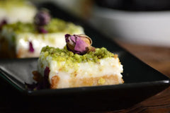 Arabic Aish El Saraya