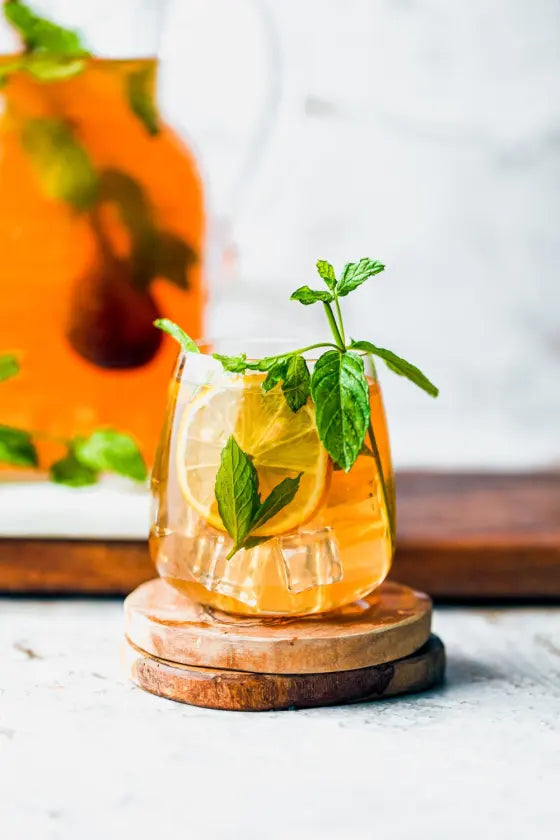 American Arnold Palmer (Iced Tea + Lemonade)