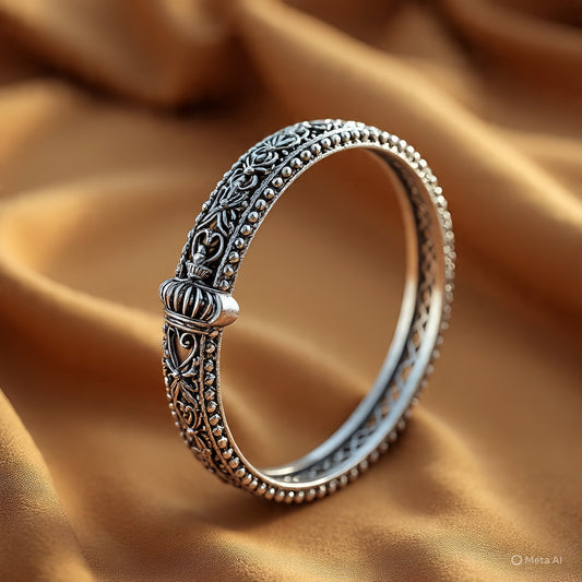 Berkeley & Lords Filigree Royal Bangle