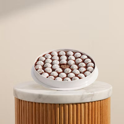 Berkeley & Lords Charbonnel et Walker Boite Blanche Truffle Box