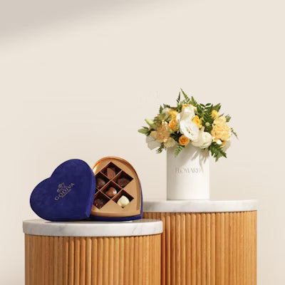 Berkeley & Lords Godiva Blue Heart Chocolates Box (Amazing Flowers Box)