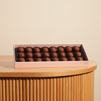 Berkeley & Lords Hanoverian Truffle Chocolates Box (24 Pieces)