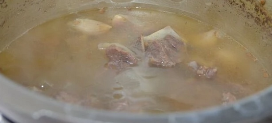 Pakistani Beef Yakhni