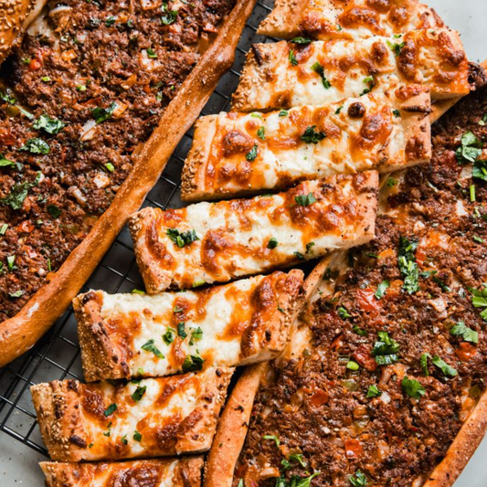 Turkish Meat Chops Pide
