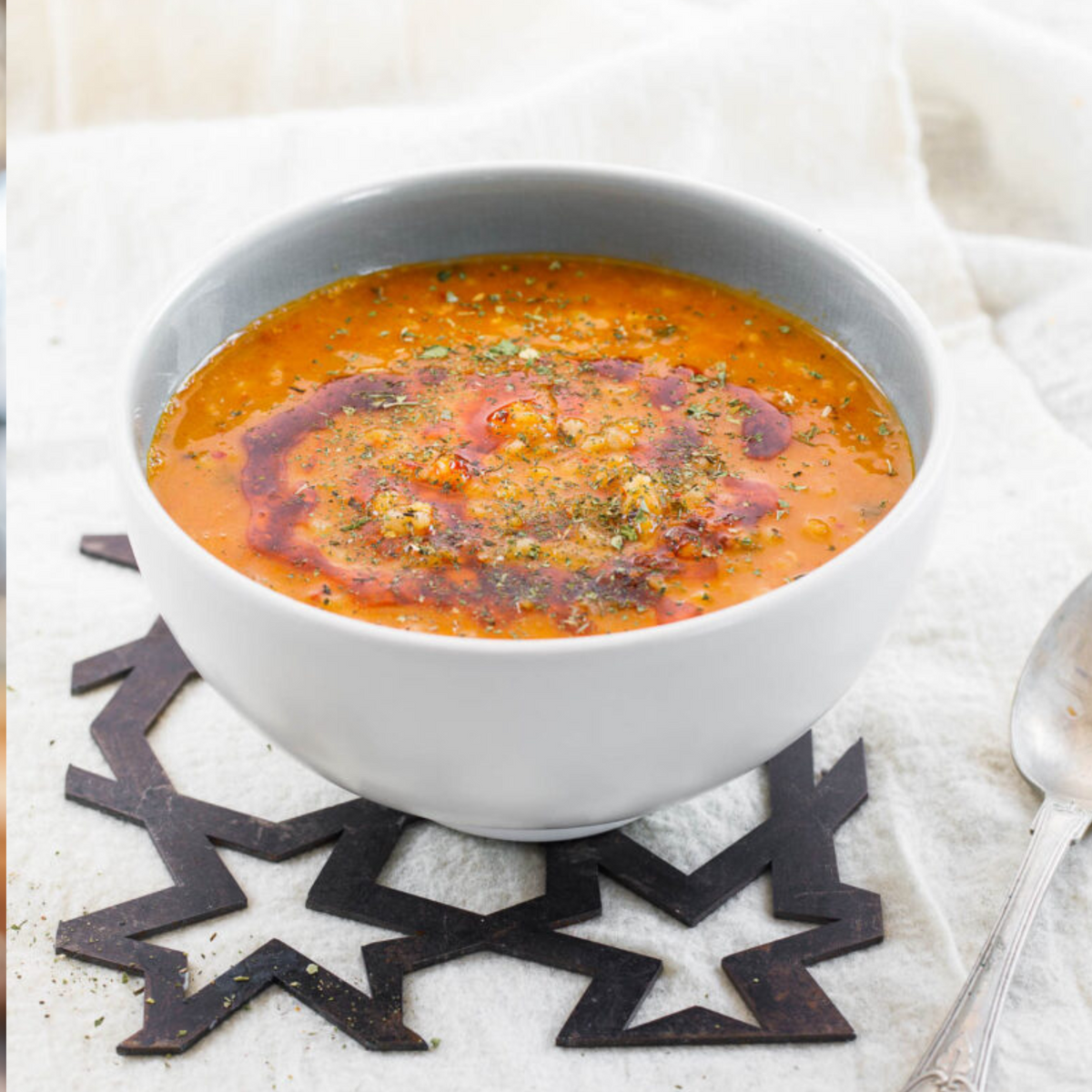 Turkish Spicy Meatless 'Steak' Tartar (Çig Köfte)
