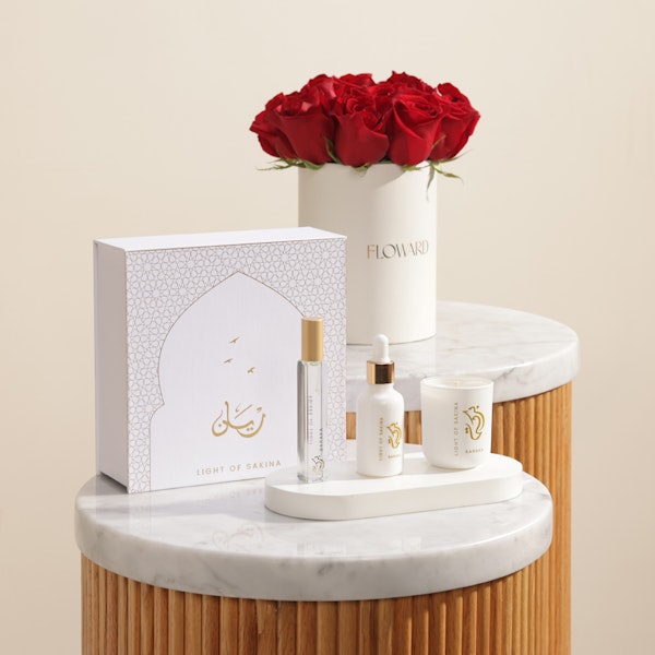 Light of Sakina Baraka Gift Set | Roses Box